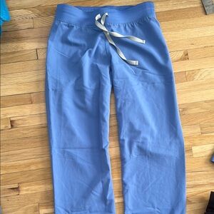 Figs Livingston Ceil scrub pant size XS